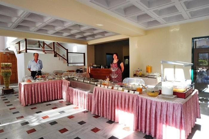 Ilaria Hotel Kalamákion Esterno foto